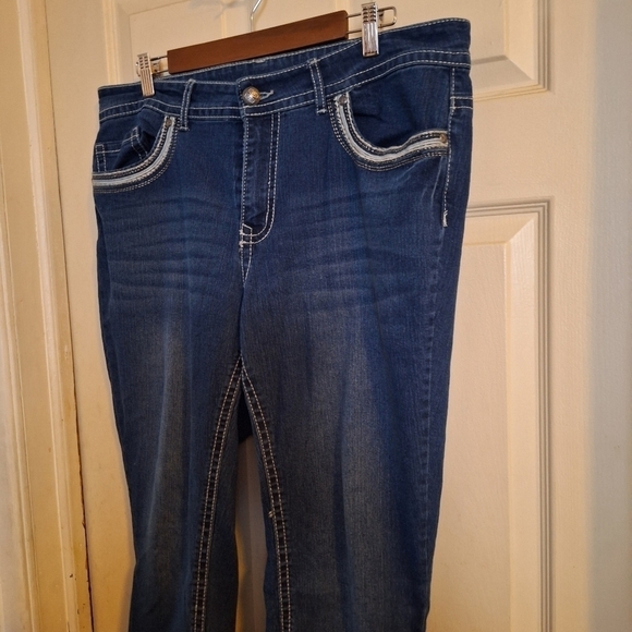 Faded glory 18W Embellished pockets jeans - Picture 2 of 4